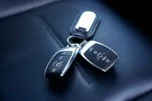 car locksmith chicago il. Locked keys in car