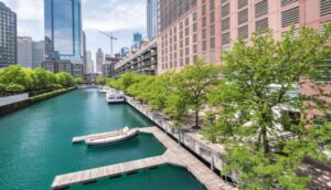 Locksmith in Streeterville neighborhood