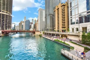 find locksmith in river north